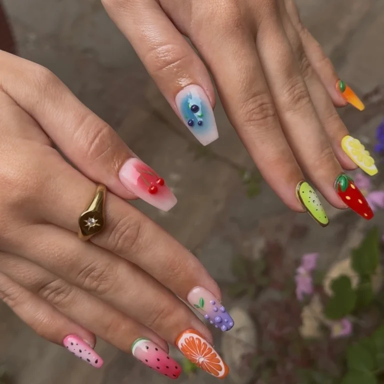 25 Square Nail Inspo: Stunning Ideas to Elevate Your Nail Game in 2025